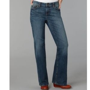Tommy Hilfiger Freedom Bootcut Jeans. Leigh Wash